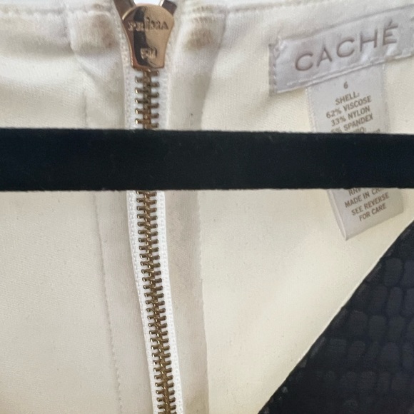 White and black crocodile print Cache dress size 6 - Picture 3 of 4